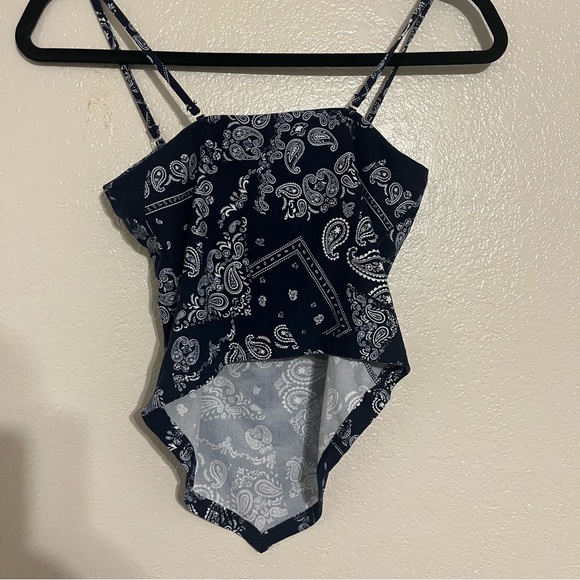 No Boundaries Bandana Tank Top Dark Blue Size Small - Picture 4 of 5